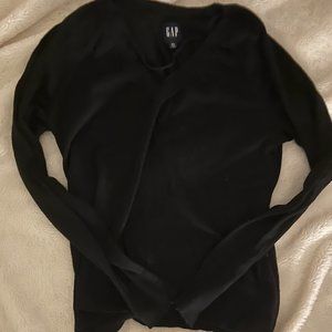 Gap V-Neck Sweater